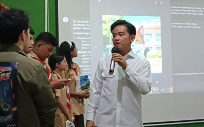 Wapres Gibran meminta AI sebagai pelajaran di sekolahan